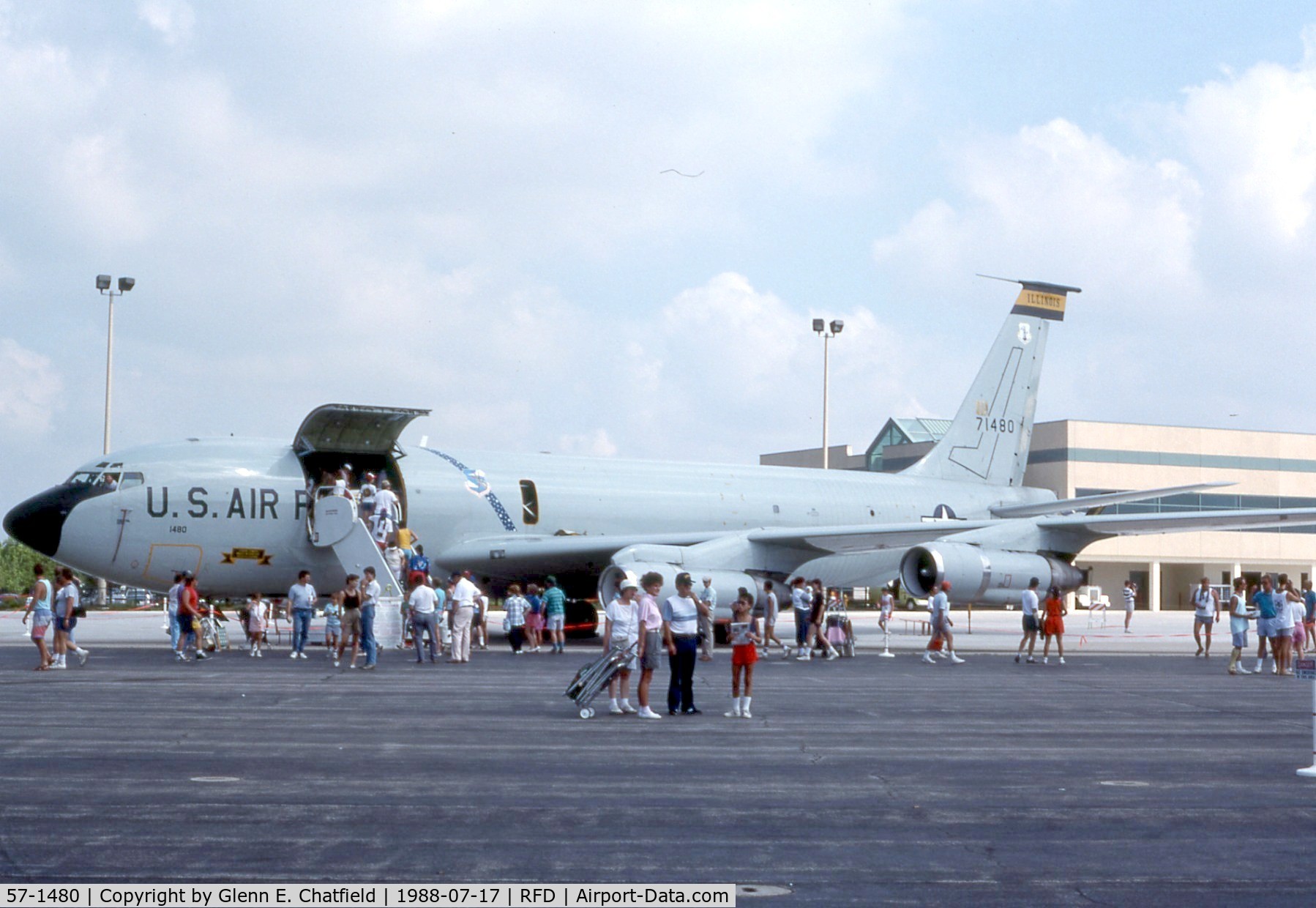 57-1480, 1957 Boeing KC-135E-BN Stratotanker C/N 17551, KC-135E at the Rockford air show