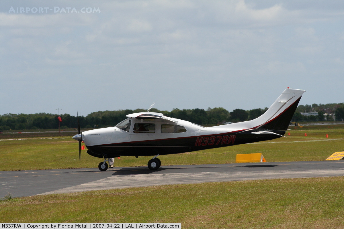 N337RW, 1981 Cessna T210N Turbo Centurion C/N 21064518, T210N
