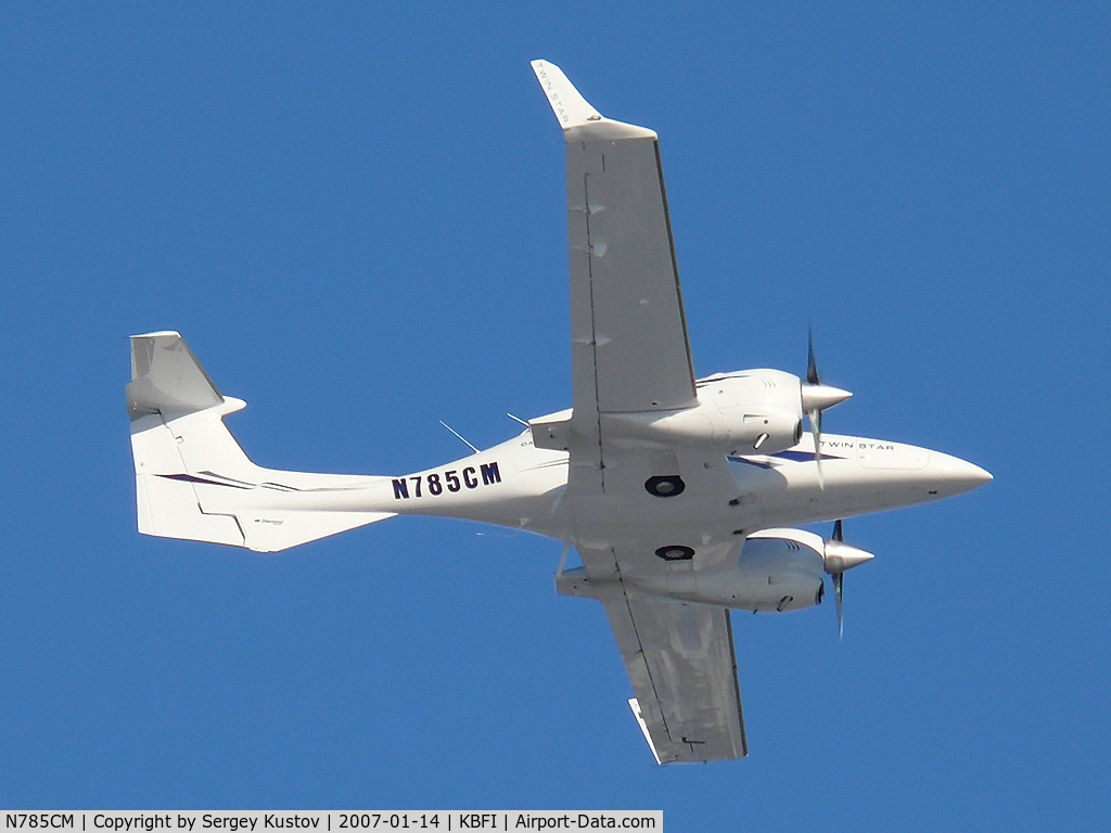 N785CM, 2006 Diamond DA-42 Twin Star C/N 42.AC012, Training flight at Boeing Field