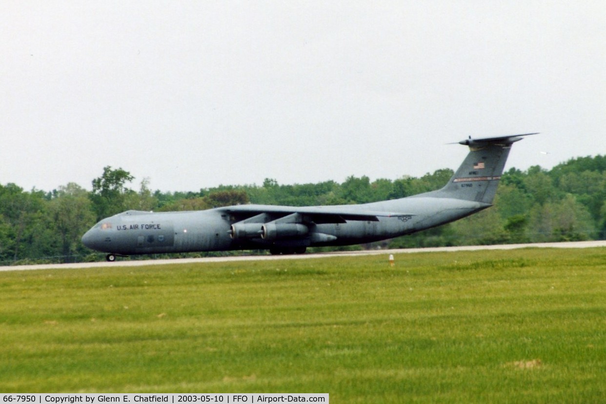 66-7950, 1966 Lockheed C-141C-LM Starlifter C/N 300-6942, C-141C bringing home troops from Iraq
