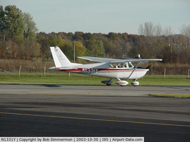 N1331Y, 1961 Cessna 172C C/N 17249031, Carl Good departing Kenton, OH