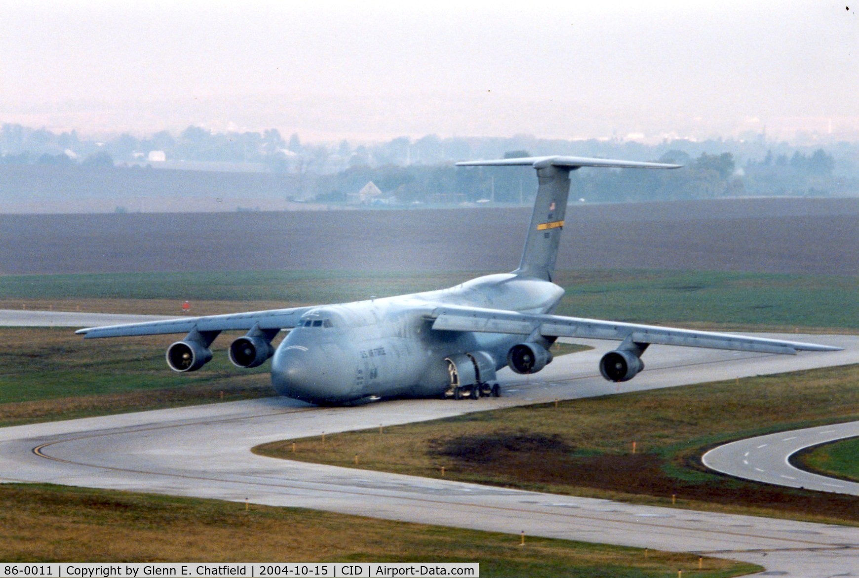 86-0011, 1986 Lockheed C-5M Super Galaxy C/N 500-0097, C-5B in for Presidential support.  Shot from the tower