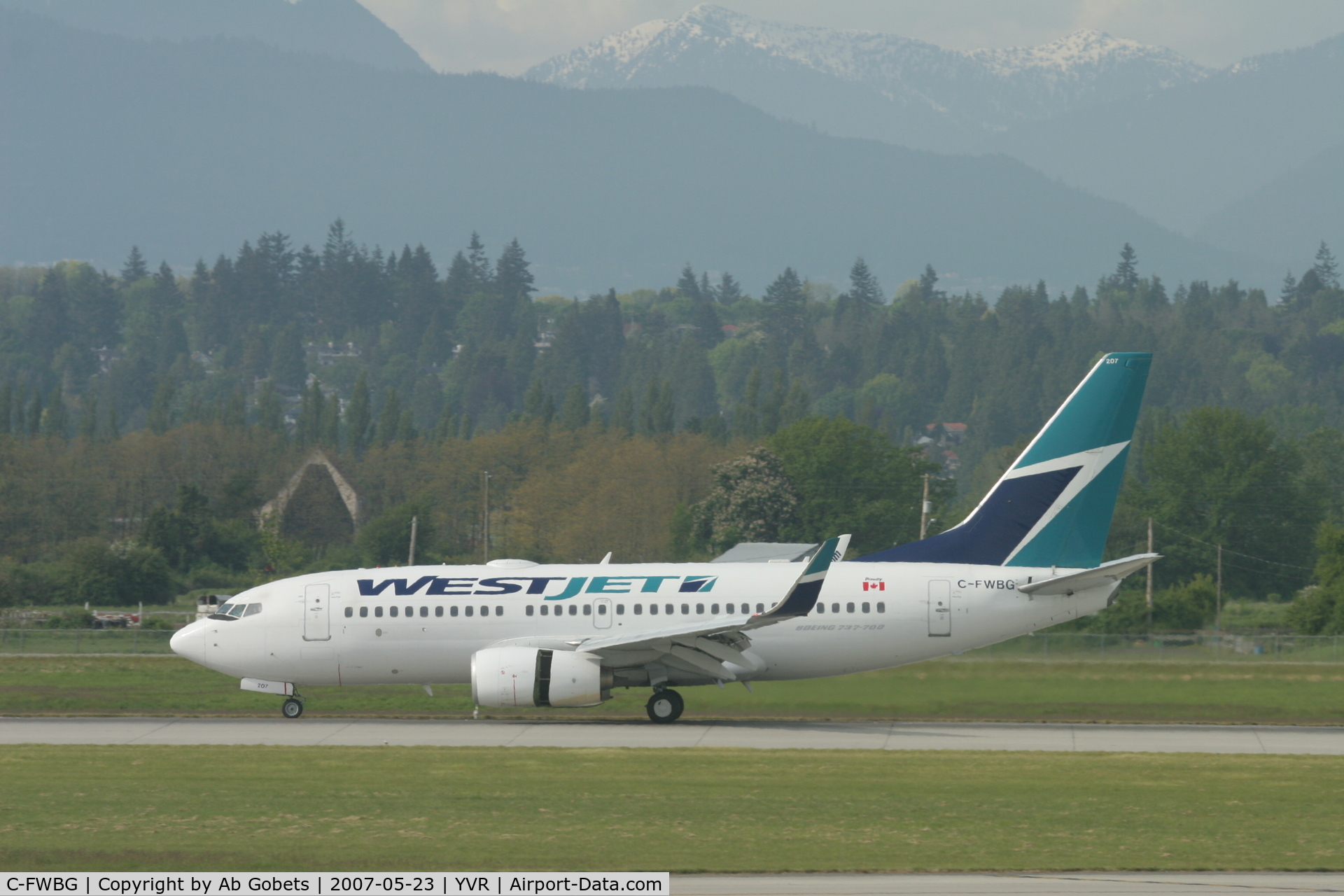 C-FWBG, 2003 Boeing 737-7CT C/N 32749, just landed Vancouver int.