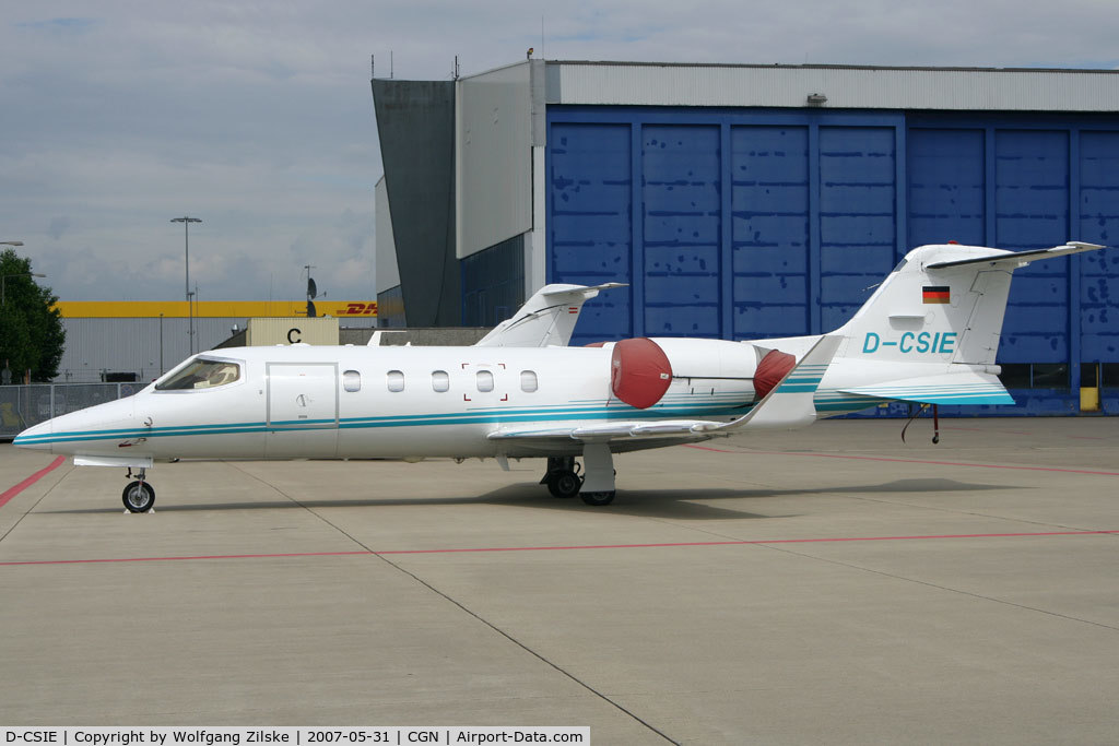 D-CSIE, 2000 Learjet 31A C/N 31-207, visitor