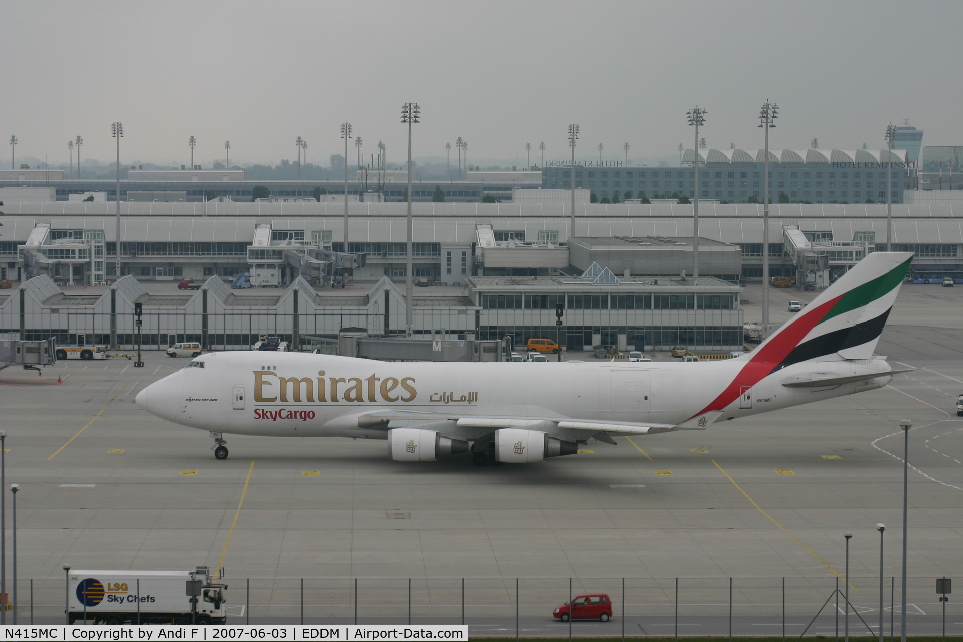 N415MC, 2002 Boeing 747-47UF C/N 32837, Emirates Cargo