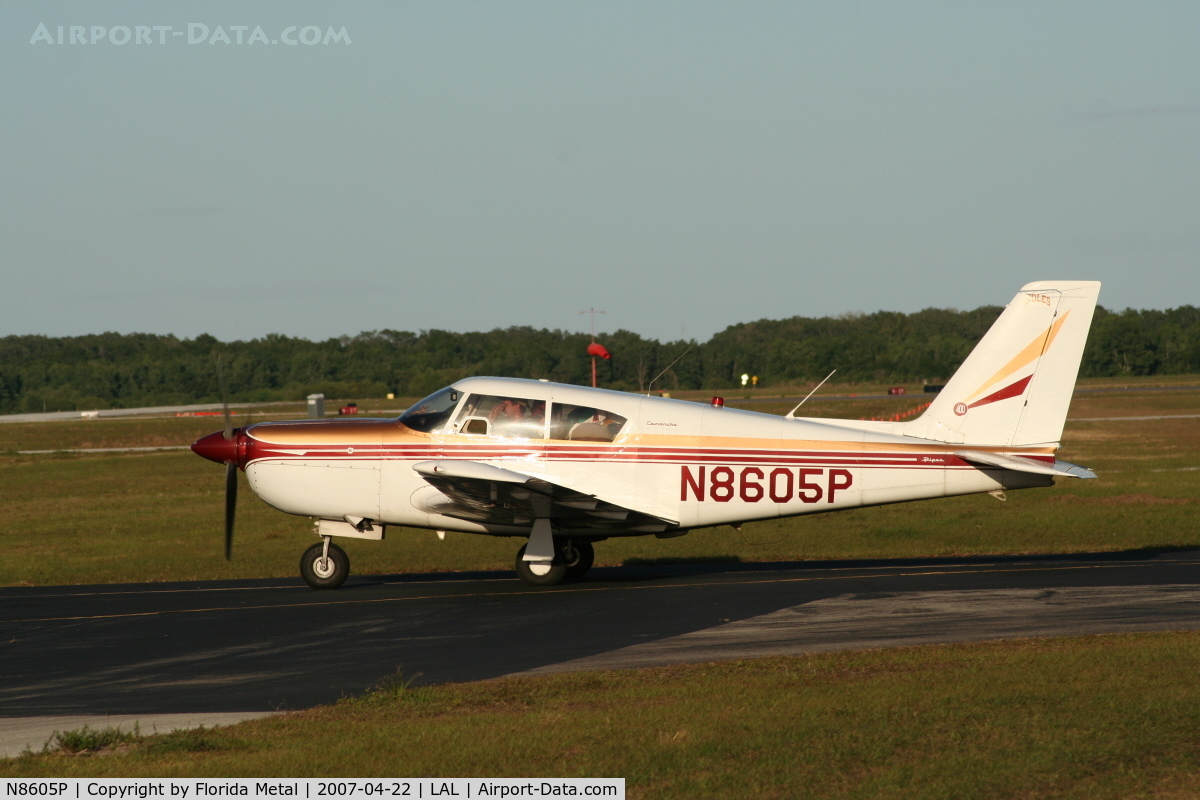 N8605P, 1965 Piper PA-24-400 Comanche 400 C/N 26-136, PA-24