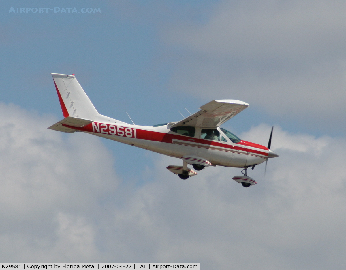N29581, 1968 Cessna 177 Cardinal C/N 17700972, C177