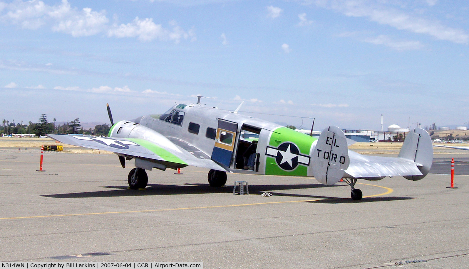 N314WN, 1952 Beech C-45H Expeditor C/N AF-566, Painted as MCAS El Toro instrument trainer