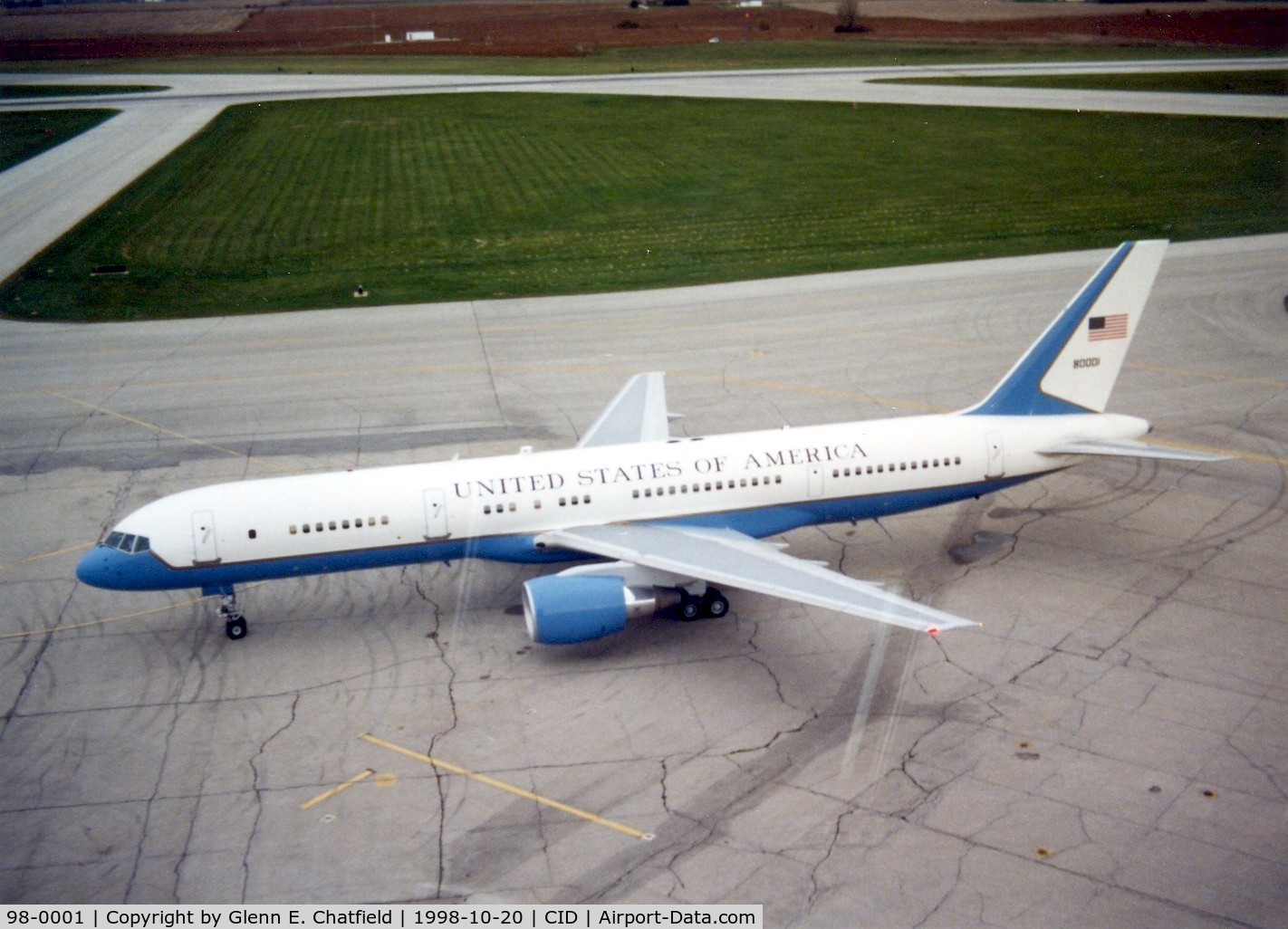 98-0001, 1998 Boeing VC-32A (757-200) C/N 29025, VC-32A buttoned up ready to taxi out