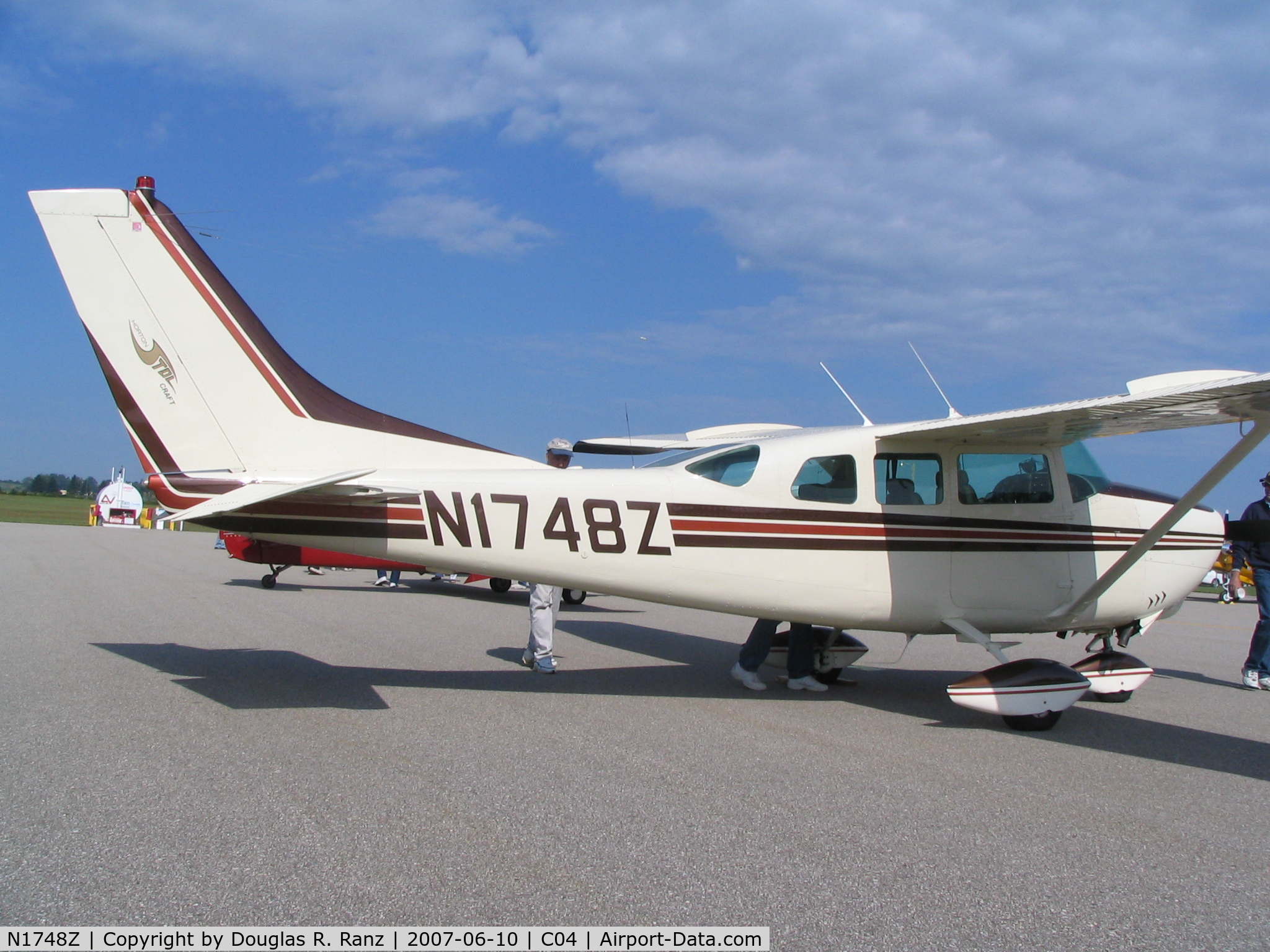N1748Z, 1962 Cessna 210-5 C/N 205-0047, N1748Z Right Rear