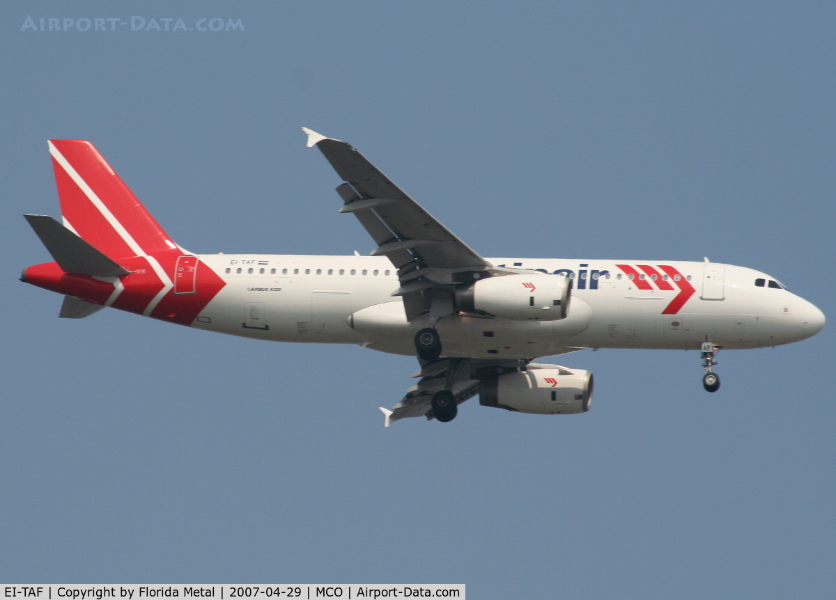 EI-TAF, 2001 Airbus A320-233 C/N 1374, Martinaire