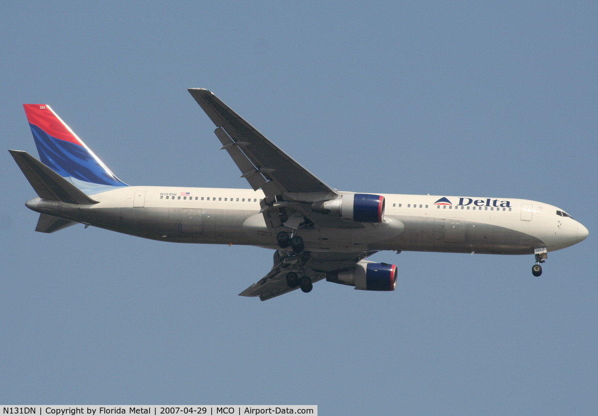 N131DN, 1990 Boeing 767-332 C/N 24852, Delta