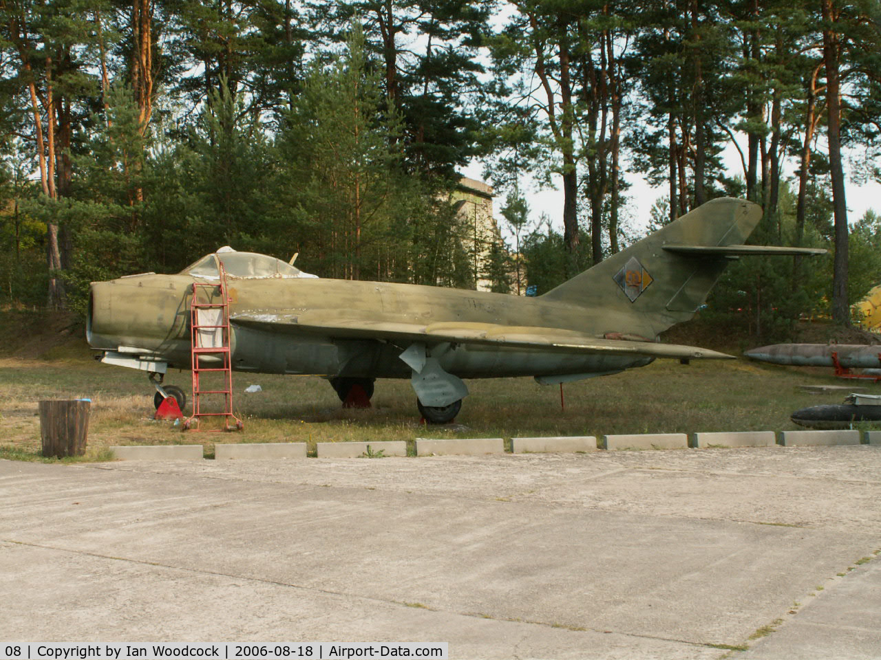 08, 1957 Mikoyan-Gurevich MiG-17F C/N IC06-30, Mikoyan-Gurevich MiG-17F/Finow-Brandenburg