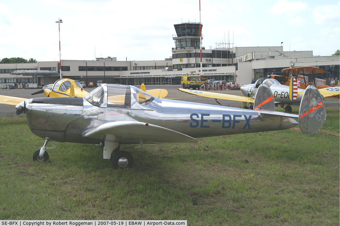 SE-BFX, 1947 Erco 415D Ercoupe C/N 4413, 17 th Antwerp Stampe Fly in.There was also an Ercoupe fly in.