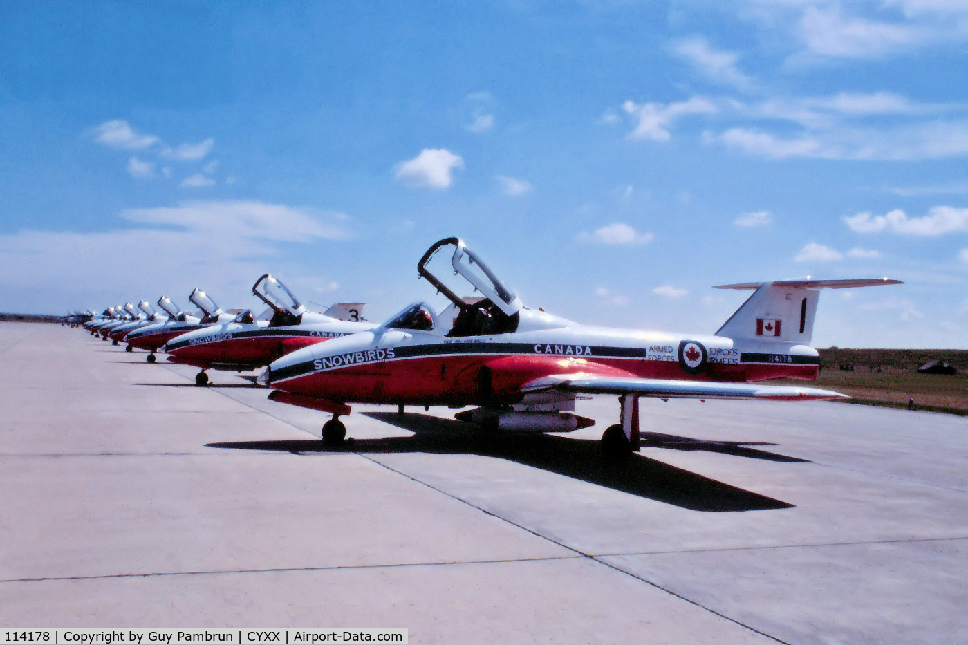 114178, Canadair CT-114 Tutor C/N 1178, CT-114 Tutor Snowbirds demo @ Abbotsford Airshow approx 1975. Scanned from slide.