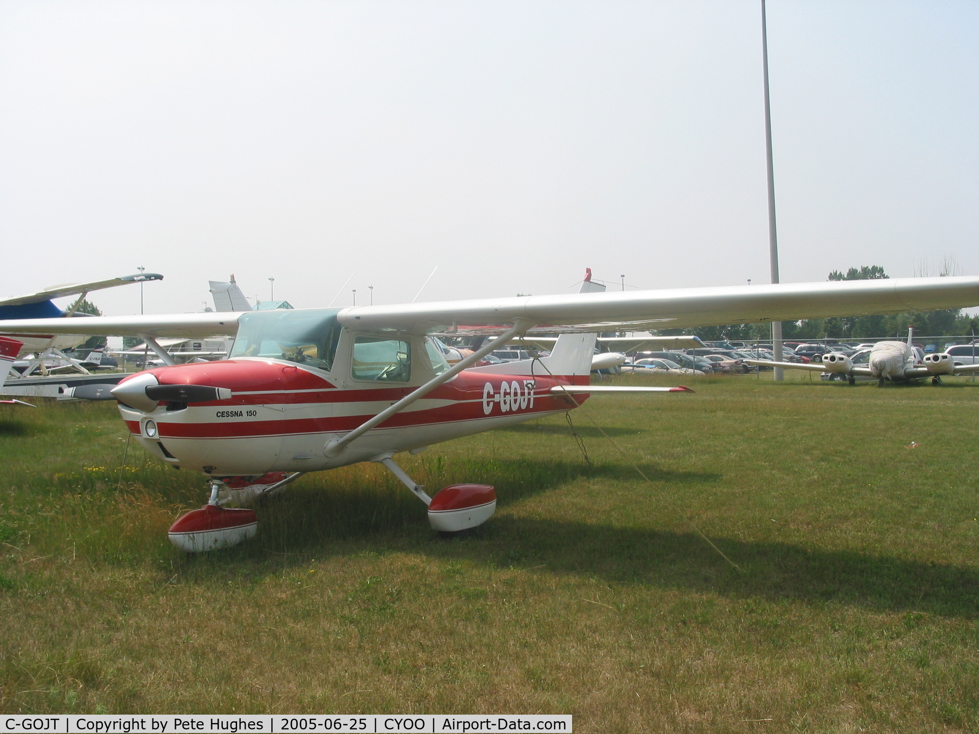 C-GOJT, 1975 Cessna 150M C/N 15077126, port side correctly marked as C-GOJT but....