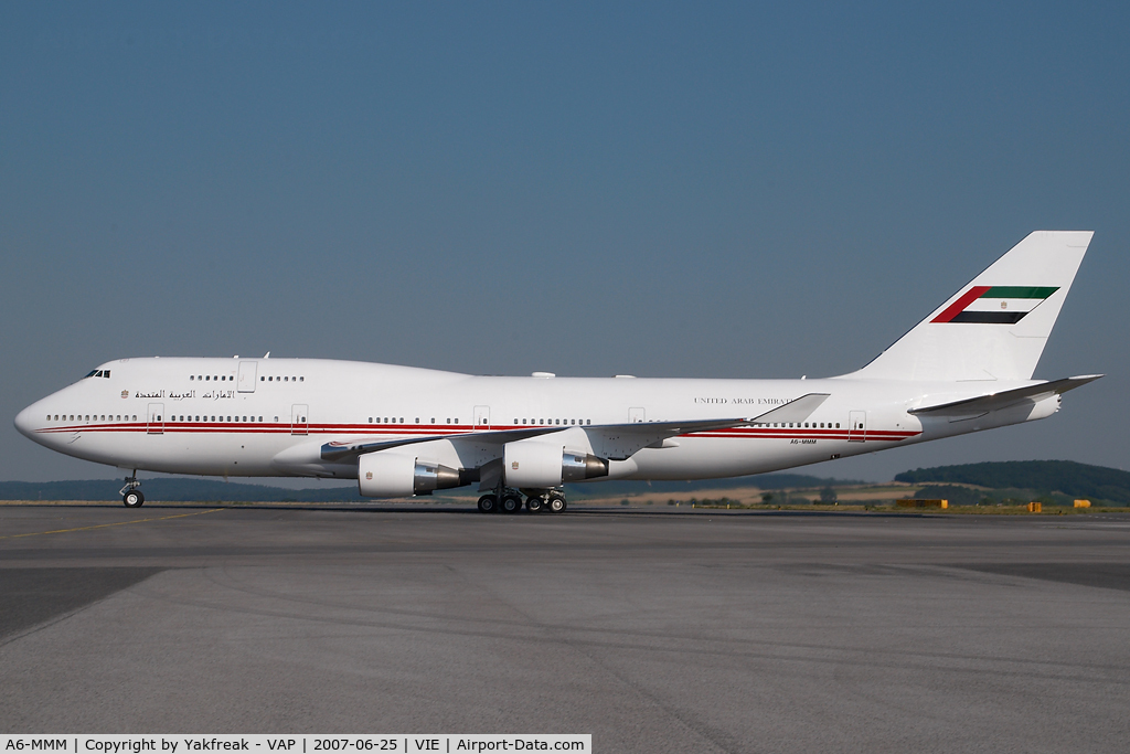 A6-MMM, 1998 Boeing 747-422 C/N 26906, United Arab Emirates Government Boeing 747-400