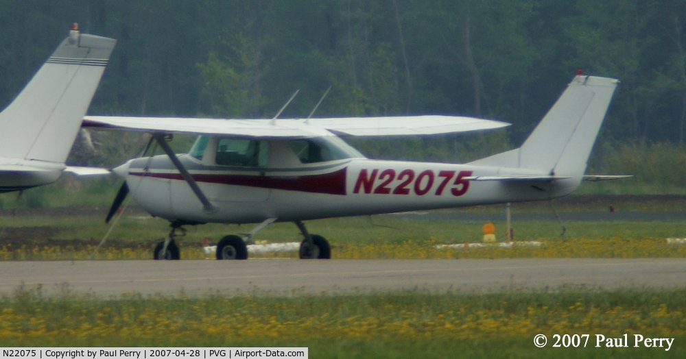N22075, 1967 Cessna 150H C/N 15068046, Another 150 on the big GA ramp