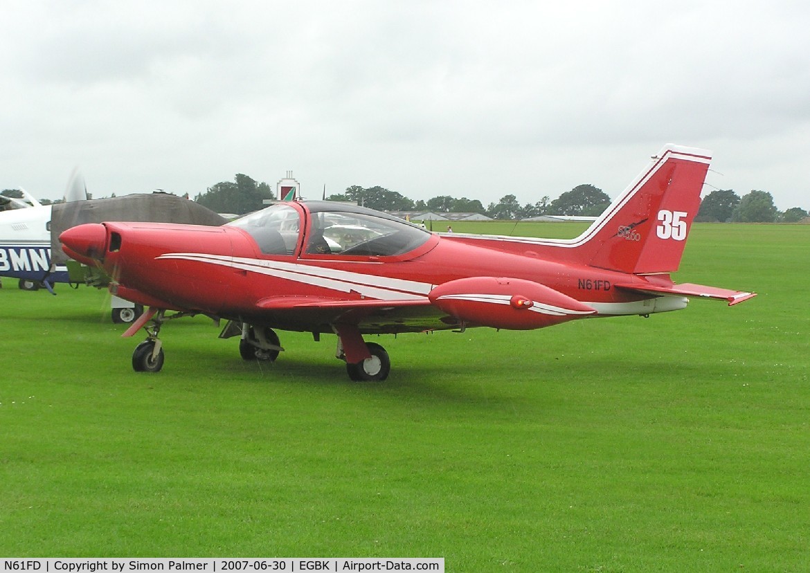 N61FD, 1983 SIAI-Marchetti F-260C C/N 719, SF260 taking part in the Air races at Sywell