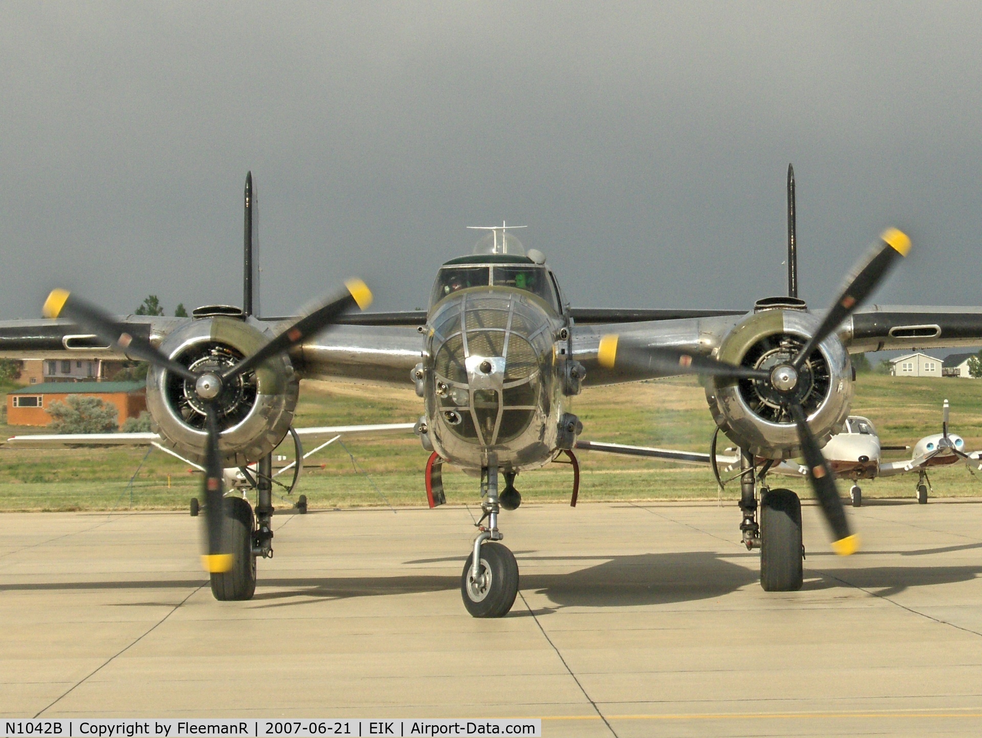 N1042B, 1944 North American B-25N Mitchell C/N 108-35148, Preflights...