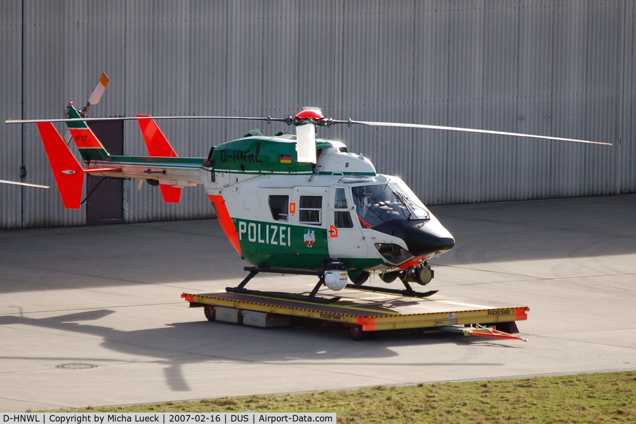 D-HNWL, Eurocopter-Kawasaki BK-117A-3 C/N 7212, At base