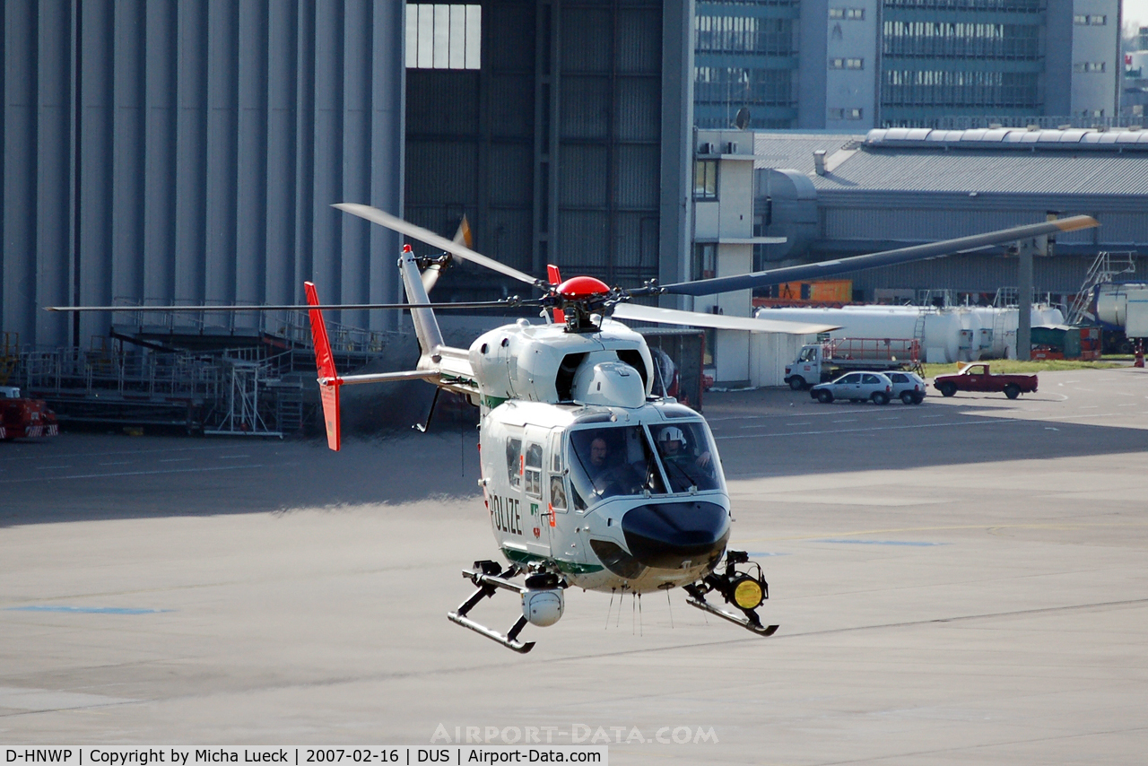 D-HNWP, Eurocopter-Kawasaki BK-117C-1 C/N 7553, Taking off