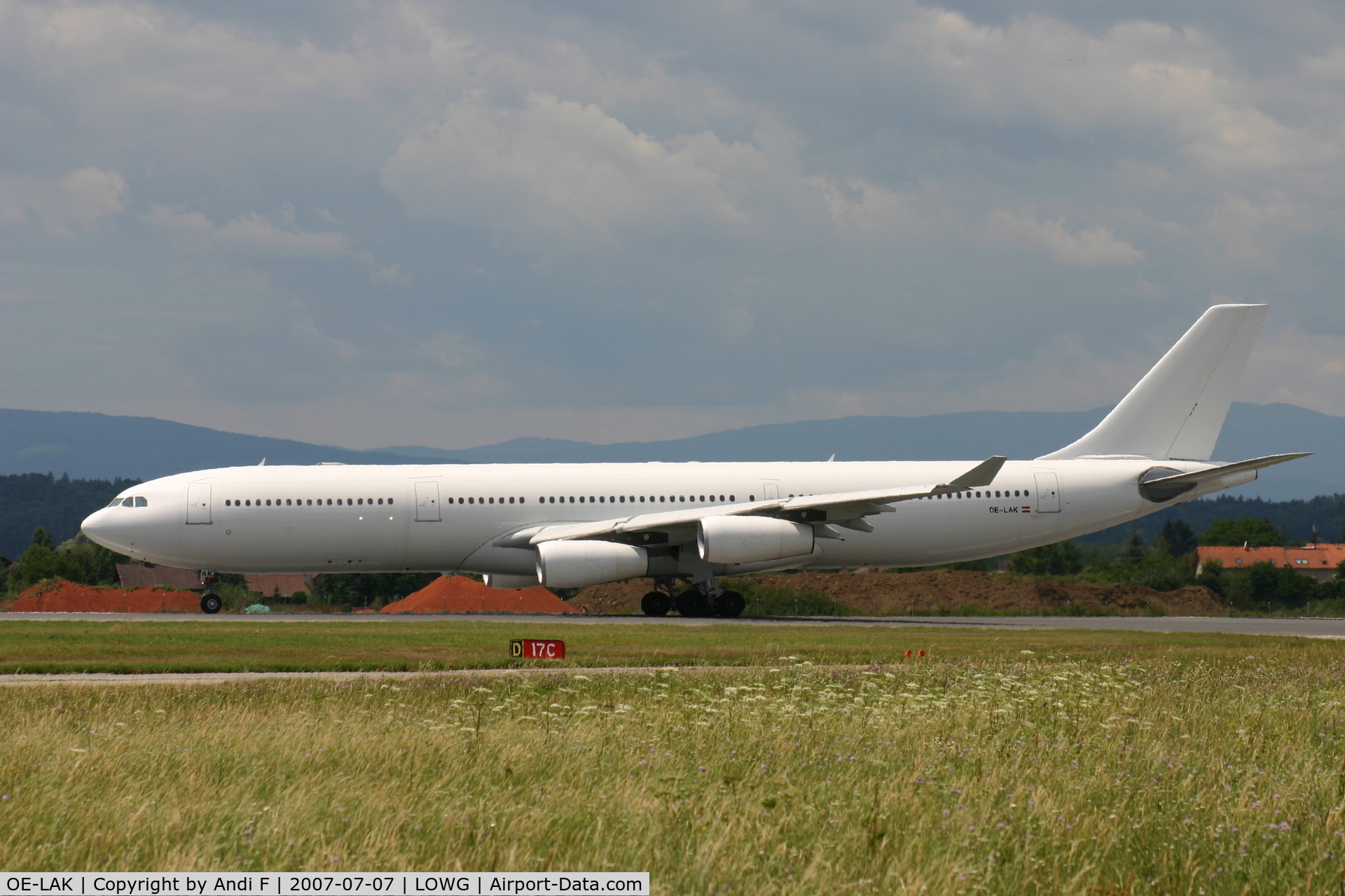 OE-LAK, 1997 Airbus A340-313 C/N 169, White Body