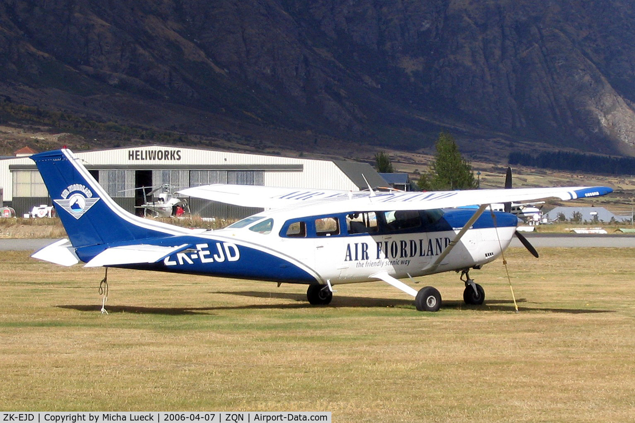 ZK-EJD, Cessna 207 C/N 20700362, Parked in Queenstown