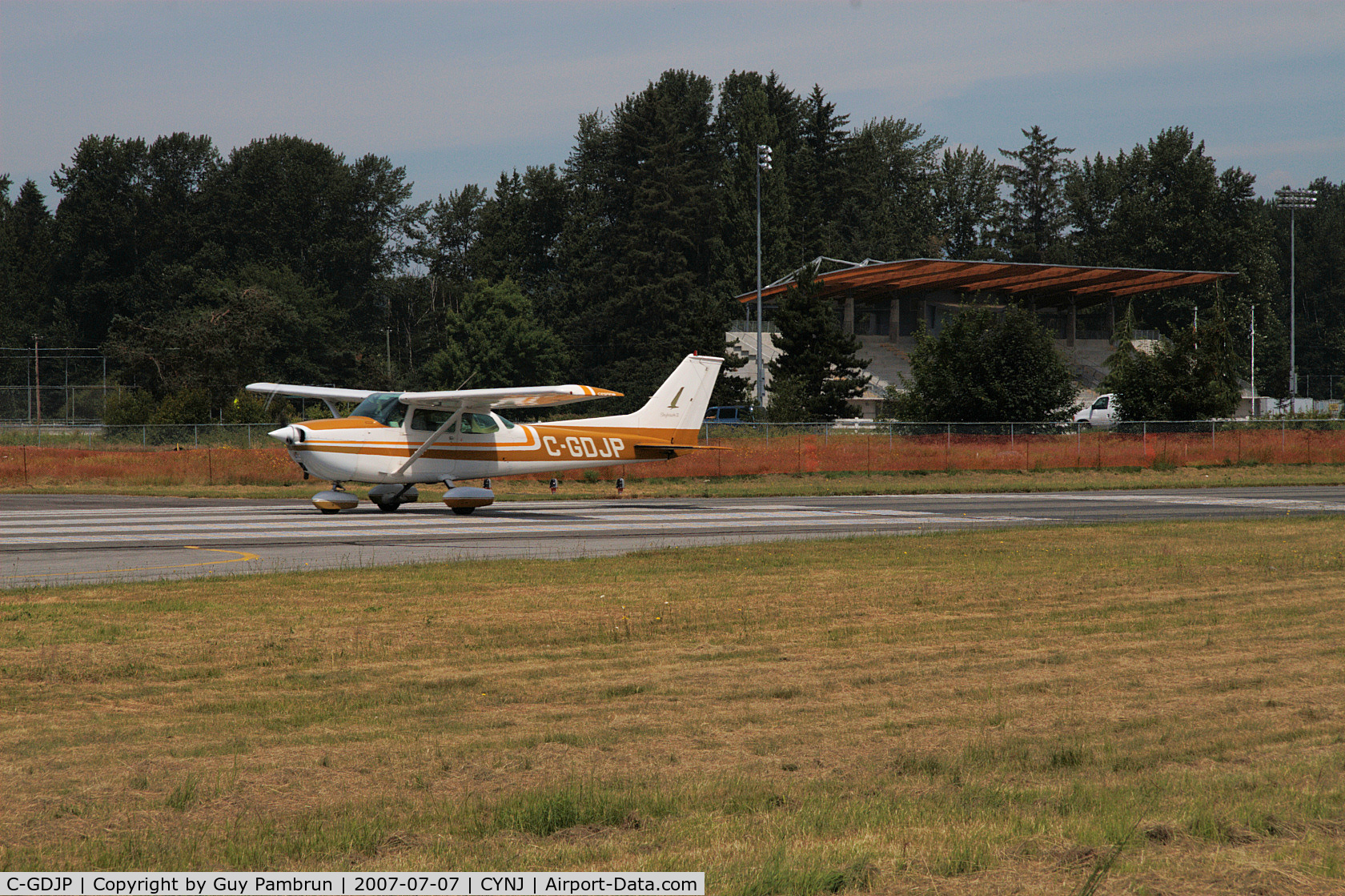 C-GDJP, 1974 Cessna 172M C/N 17262063, Lining up for take off