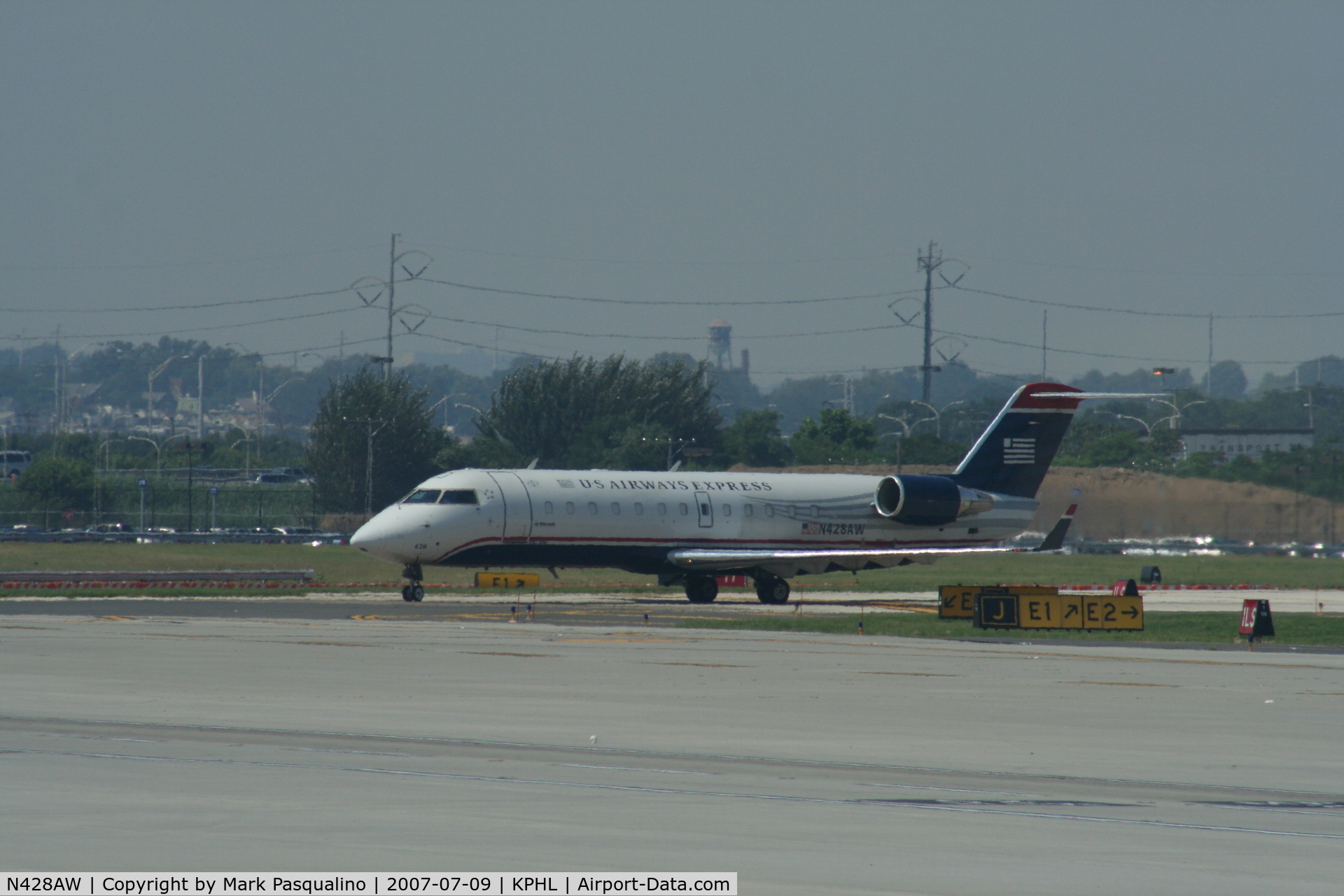 N428AW, 2002 Bombardier CRJ-200LR (CL-600-2B19) C/N 7695, CL-600-2B19