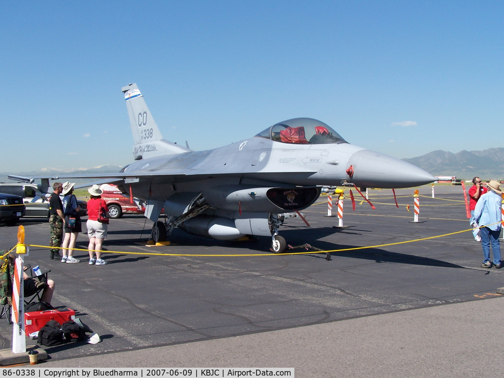 86-0338, 1986 General Dynamics F-16C Fighting Falcon C/N 5C-444, F-16 Parked