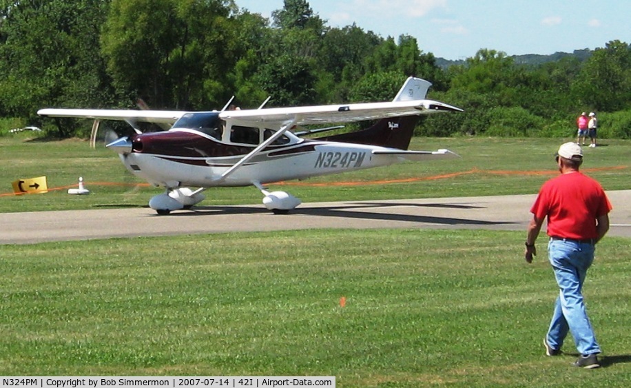 N324PM, 2004 Cessna 182T Skylane C/N 18281335, At the Zanesville, OH fly-in breakfast & lunch