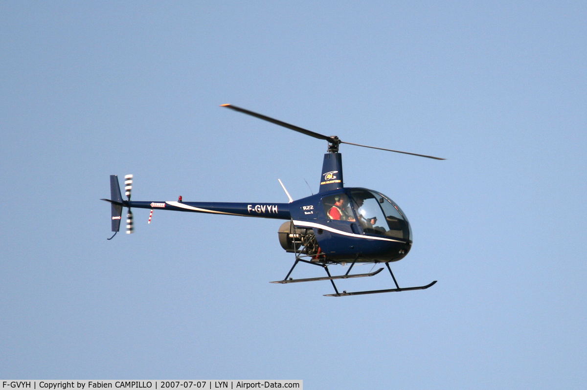F-GVYH, 2005 Robinson R22 Beta C/N 3768, Azur Helicopter