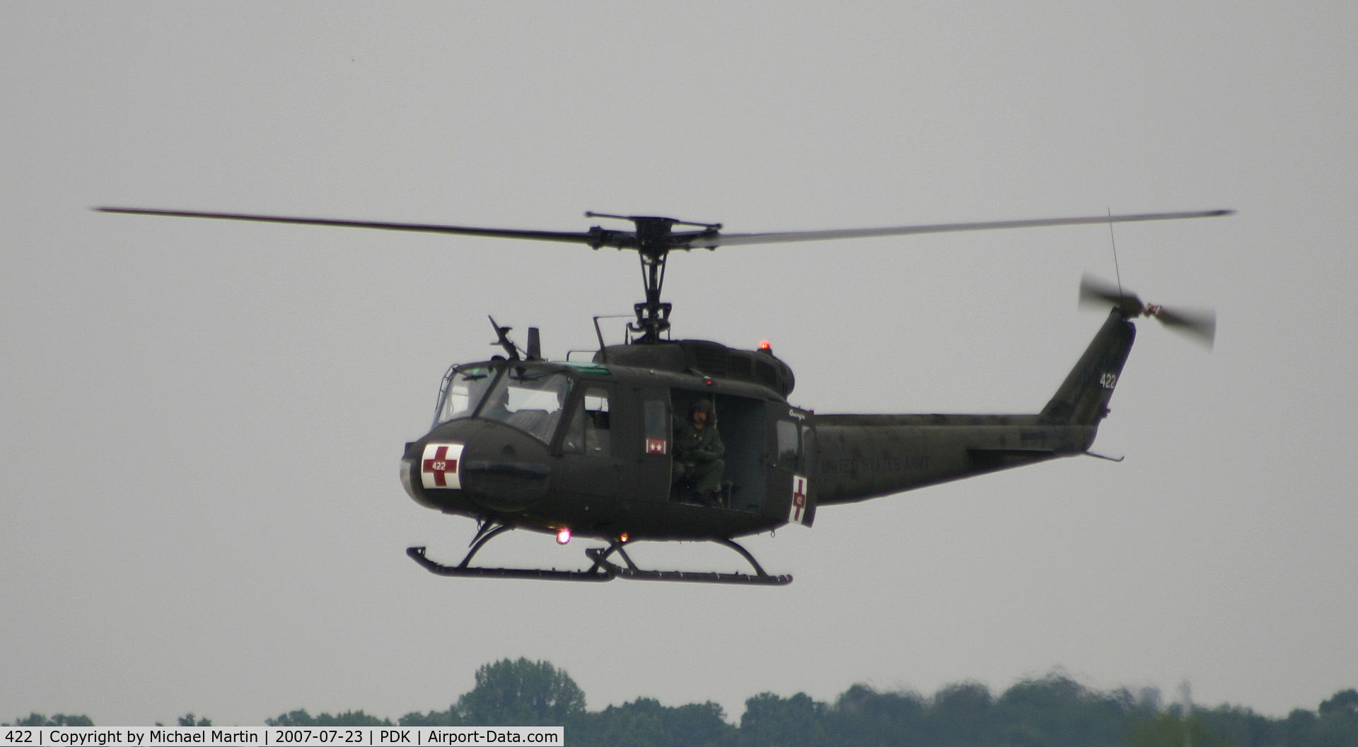 422, Bell UH-1V Iroquois C/N 422, Medevac 422 Landing PDK