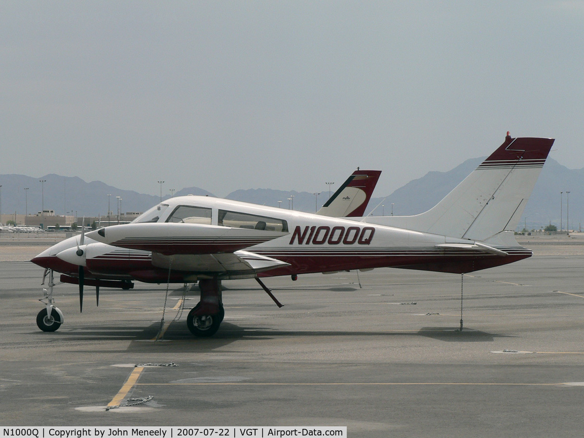 N1000Q, 1969 Cessna 310P C/N 310P0195, Very smart-looking 310