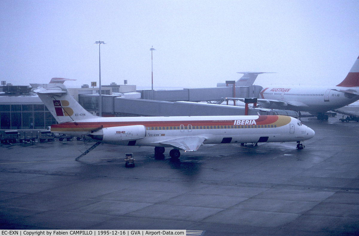EC-EXN, 1990 McDonnell Douglas MD-87 (DC-9-87) C/N 49836, Iberia