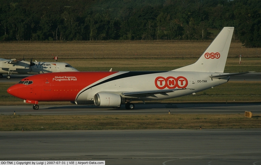 OO-TNK, 1985 Boeing 737-301 C/N 23258, TNT 737-300