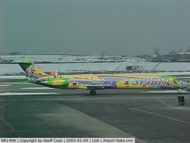 N814NK, 1988 McDonnell Douglas MD-83 (DC-9-83) C/N 49619, N814NK painted in special colours pays a visit to La Guardia NYC