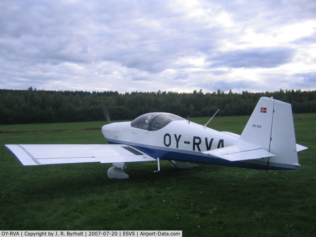 OY-RVA, 2000 Vans RV-6A C/N 25032, Victor-Alfha taking off