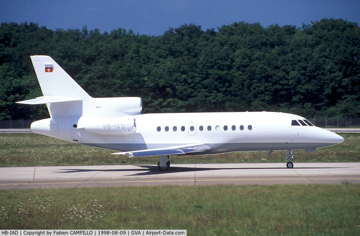 HB-IAD, 1987 Dassault Falcon 900 C/N 35, Falcon 900 35