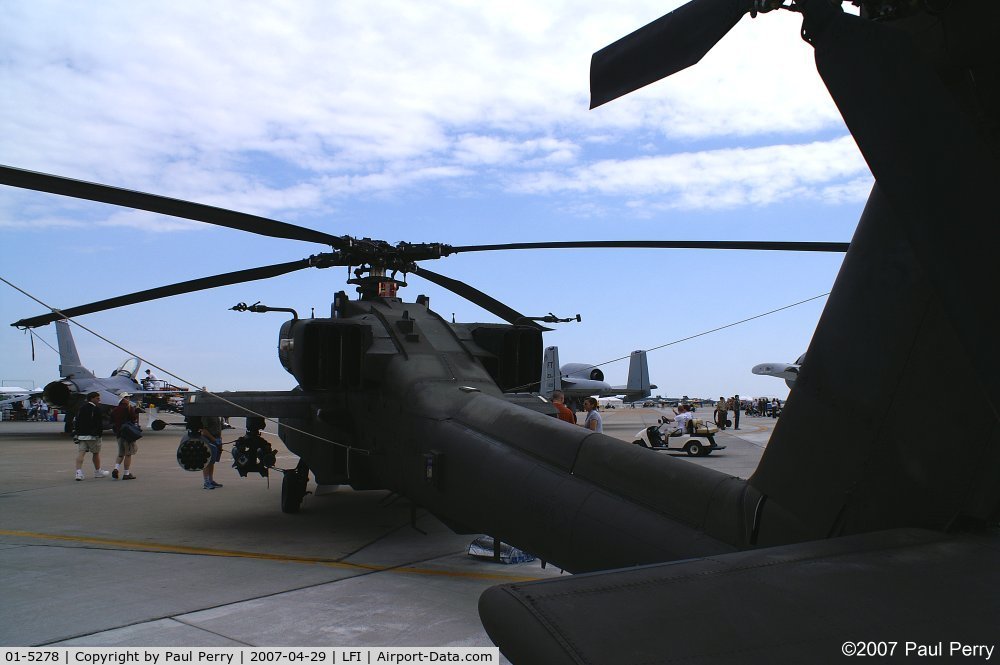 01-5278, 2001 Boeing AH-64D Longbow Apache C/N PVD278, That's one impressive weapons system!