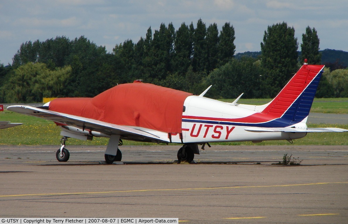 G-UTSY, 1977 Piper PA-28R-201 Cherokee Arrow III C/N 28R-7737052, Pa28r-201