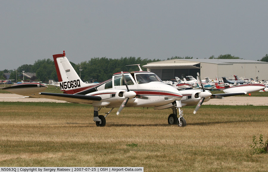 N5063Q, 1968 Cessna 310N C/N 310N-0163, EAA AirVenture 2007