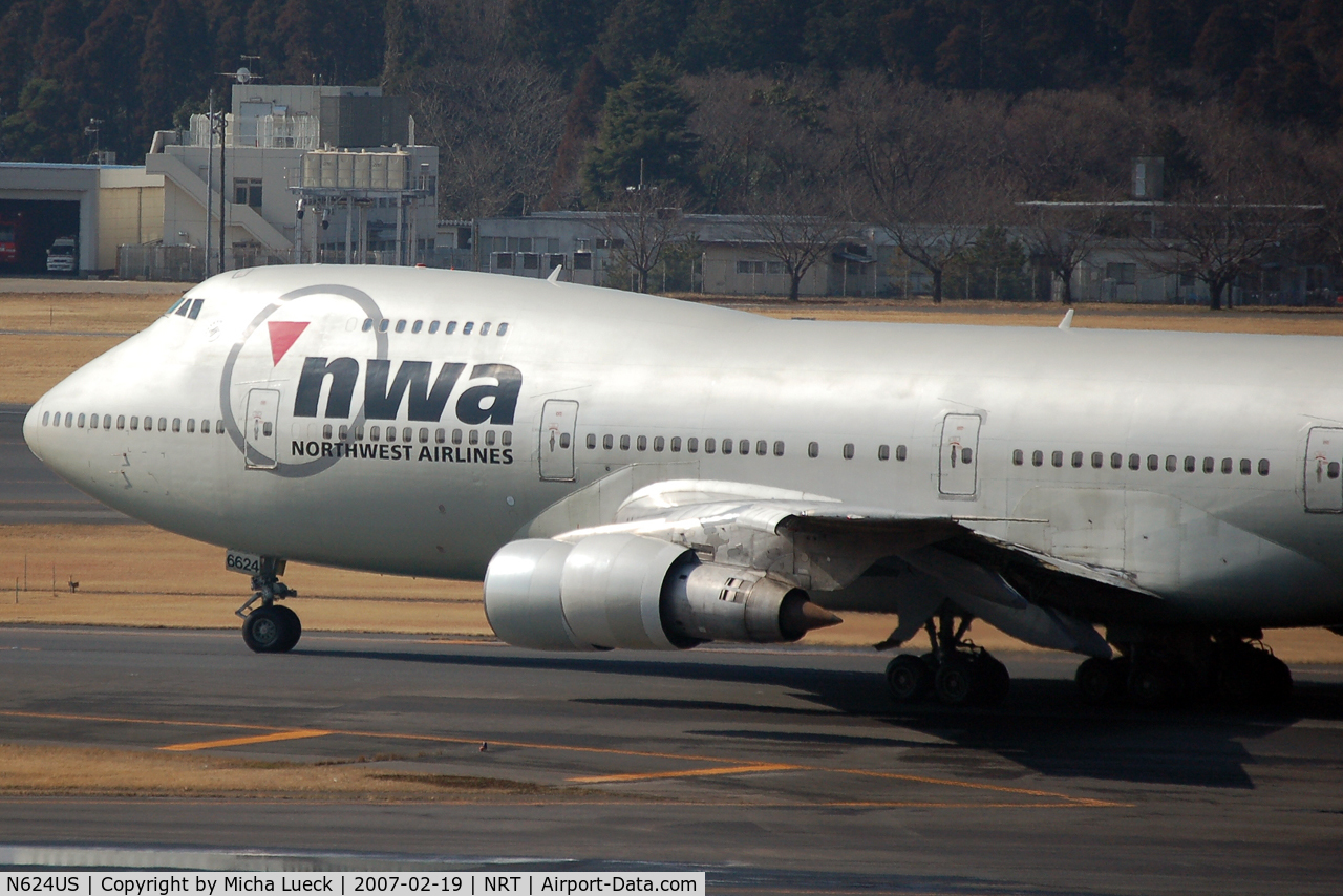 N624US, 1979 Boeing 747-251B C/N 21706, Taxiing to the runway