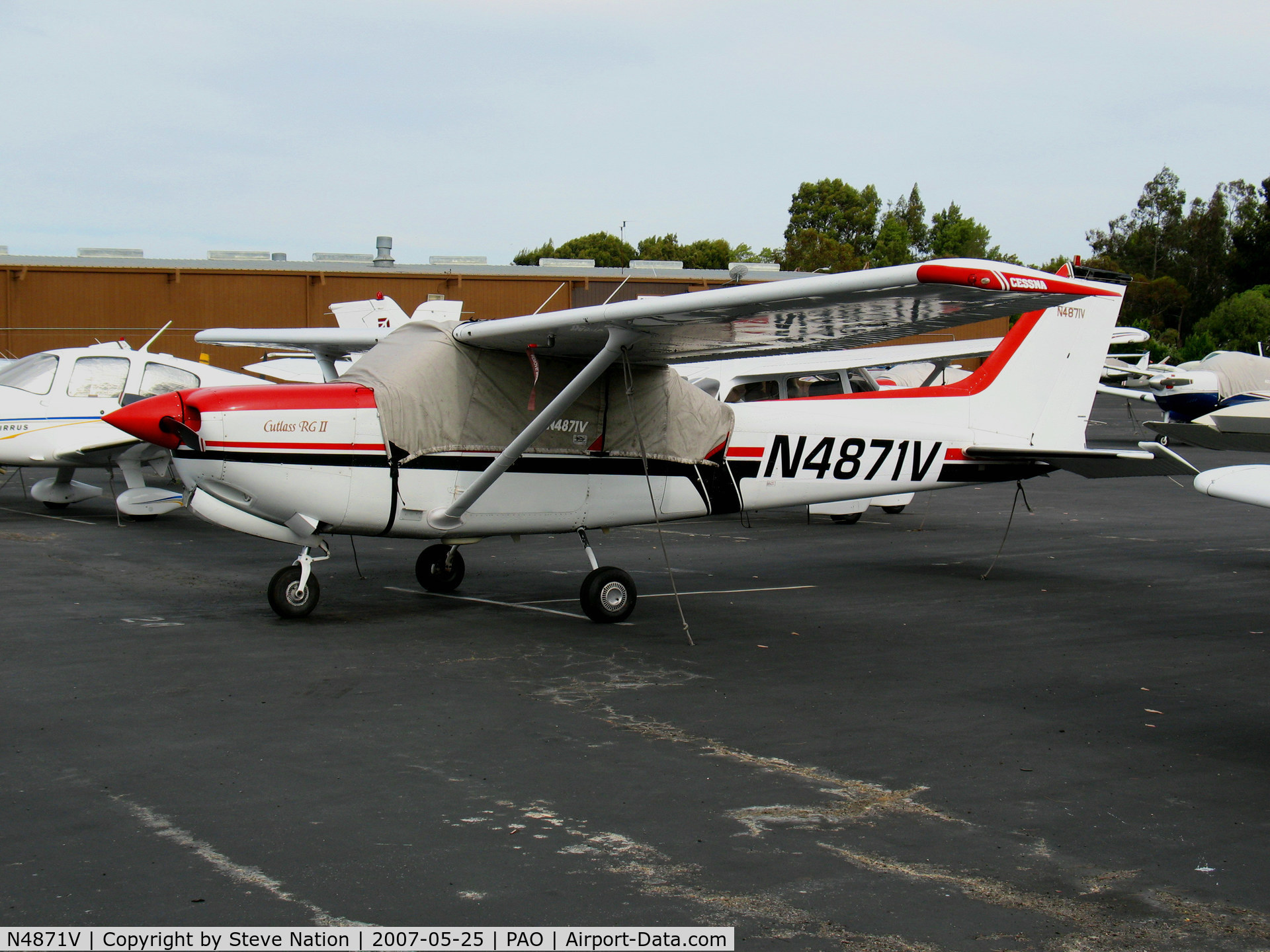 N4871V, 1980 Cessna 172RG Cutlass RG C/N 172RG0406, 1980 Cessna 172RG with cover @ Palo Alto, CA