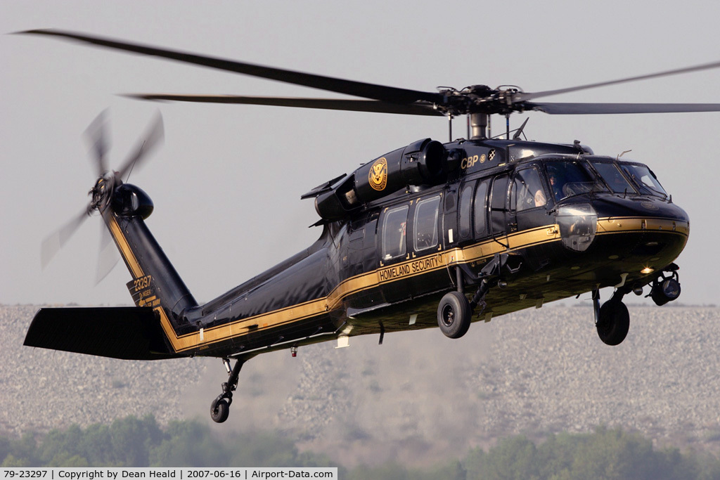 79-23297, 1979 Sikorsky UH-60A Black Hawk C/N 70.0114, United States Department of Homeland Security UH-60A Blackhawk arriving at Hansen Dam Park.