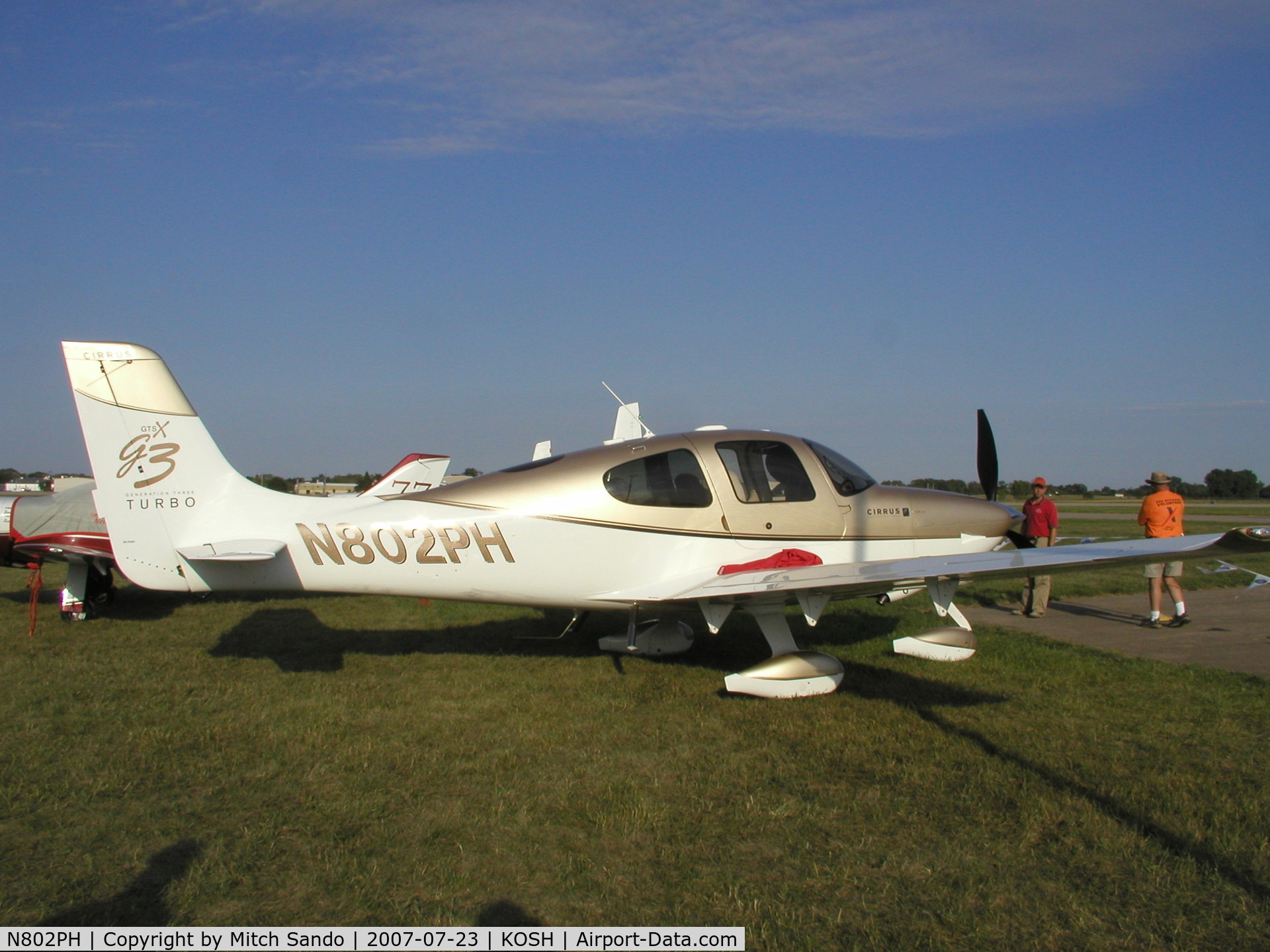 N802PH, 2007 Cirrus SR22 C/N 2491, EAA AirVenture 2007.