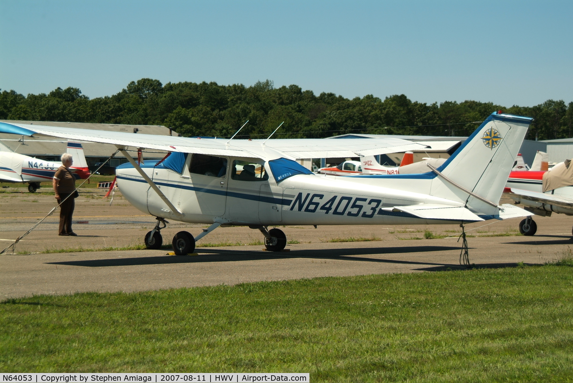 N64053, 1975 Cessna 172M C/N 17264990, On the ramp at Brookhaven...