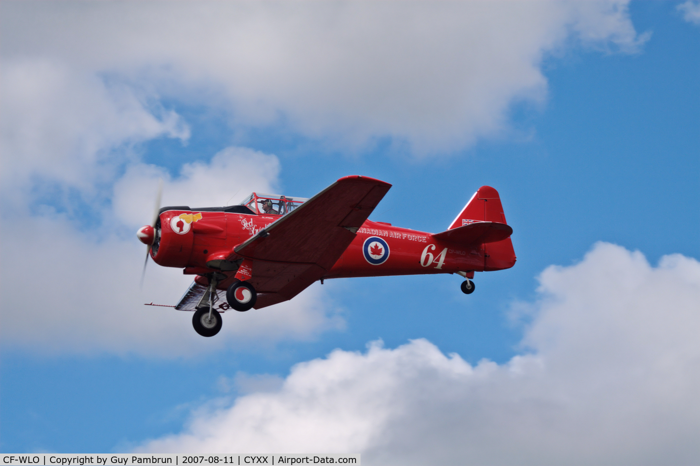 CF-WLO, 1945 Canadian Car & Foundry T-6 Harvard Mk.4 C/N CCF4-55, Slow fly-by