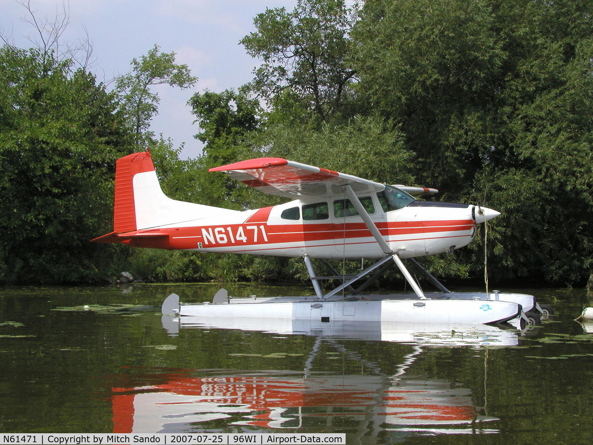 N61471, 1981 Cessna A185F Skywagon 185 C/N 18504202, EAA AirVenture 2007.